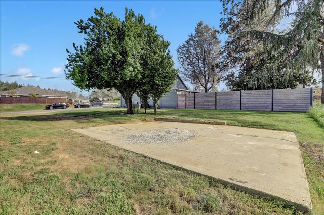 190 Upper Slate Creek Rd, Grass Valley, CA 95945