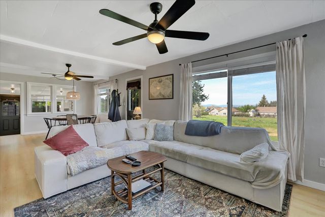 190 Upper Slate Creek Rd, Grass Valley, CA 95945