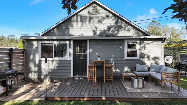 190 Upper Slate Creek Rd, Grass Valley, CA 95945