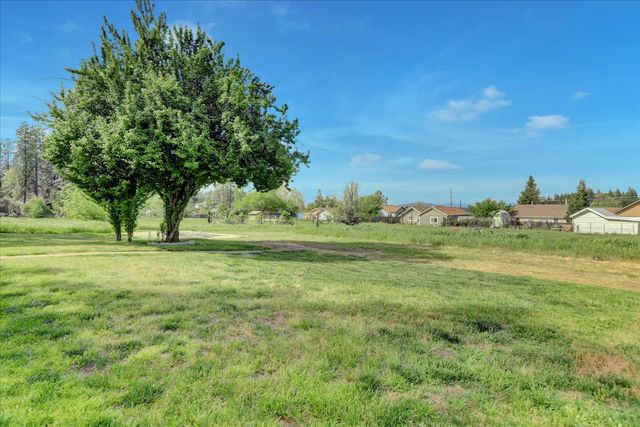 190 Upper Slate Creek Rd, Grass Valley, CA 95945