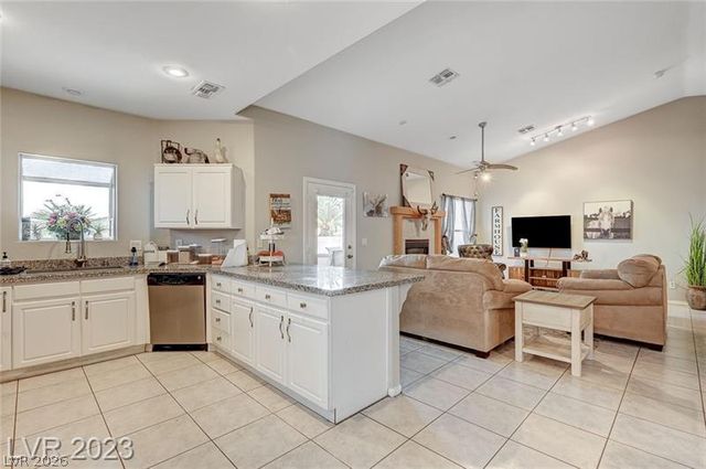 987 Cutter Street, Henderson, NV 89011