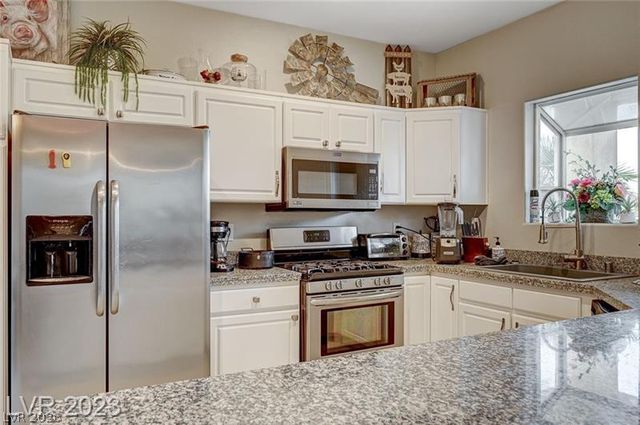 987 Cutter Street, Henderson, NV 89011