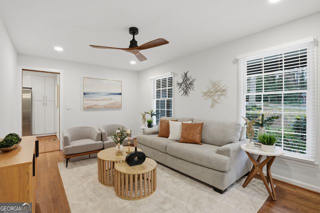 3547 EMBRY, Atlanta, GA 30341