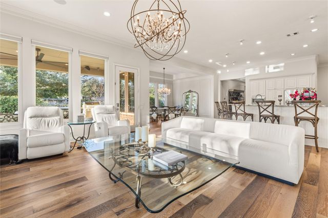 13702 Banks View Court, Houston, TX 77059