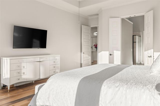 13702 Banks View Court, Houston, TX 77059