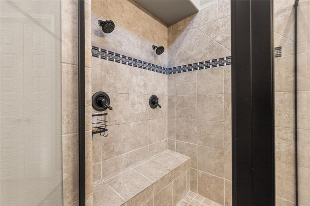 13702 Banks View Court, Houston, TX 77059