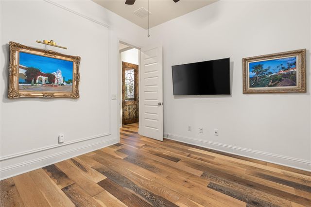 13702 Banks View Court, Houston, TX 77059