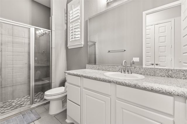 13702 Banks View Court, Houston, TX 77059