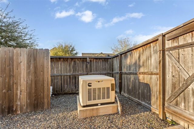 13702 Banks View Court, Houston, TX 77059