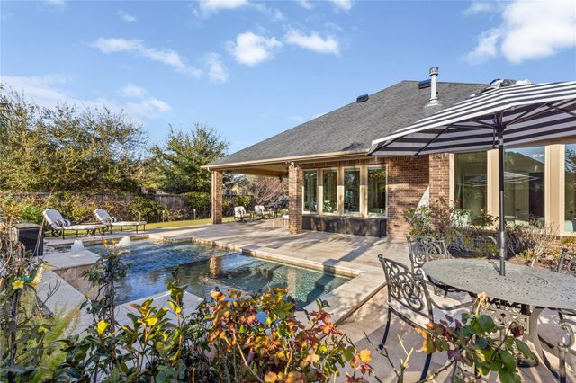 13702 Banks View Court, Houston, TX 77059