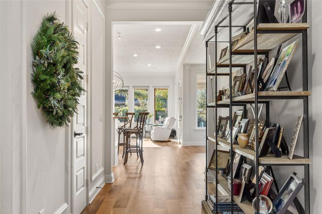 13702 Banks View Court, Houston, TX 77059