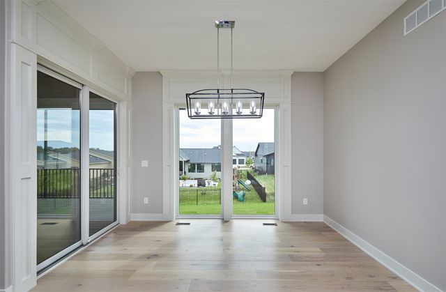 17686 Hammontree Drive, Clive, IA 50325