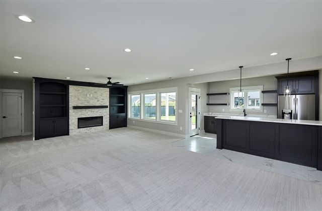 17686 Hammontree Drive, Clive, IA 50325