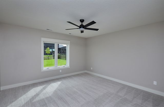 17686 Hammontree Drive, Clive, IA 50325