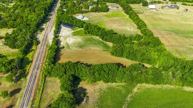 5329 Fm-121, Van Alstyne, TX 75495