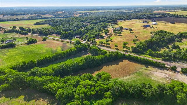 5329 Fm-121, Van Alstyne, TX 75495