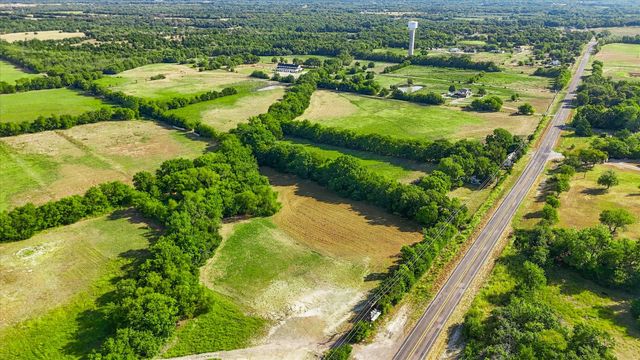 5329 Fm-121, Van Alstyne, TX 75495