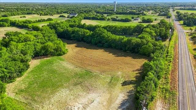 5329 Fm-121, Van Alstyne, TX 75495