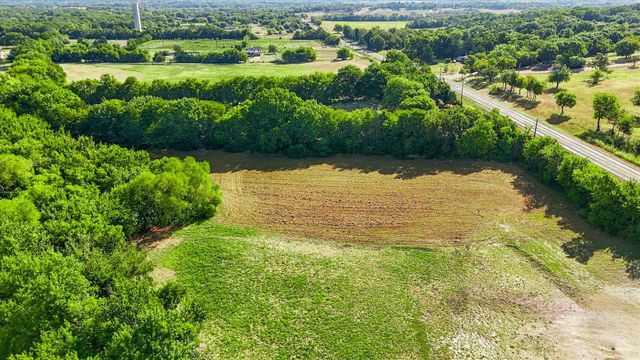 5329 Fm-121, Van Alstyne, TX 75495
