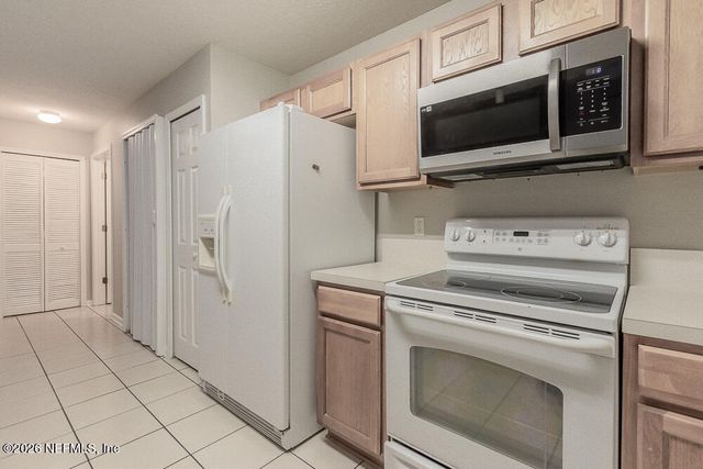 7920 MERRILL Road 1511, Jacksonville, FL 32277