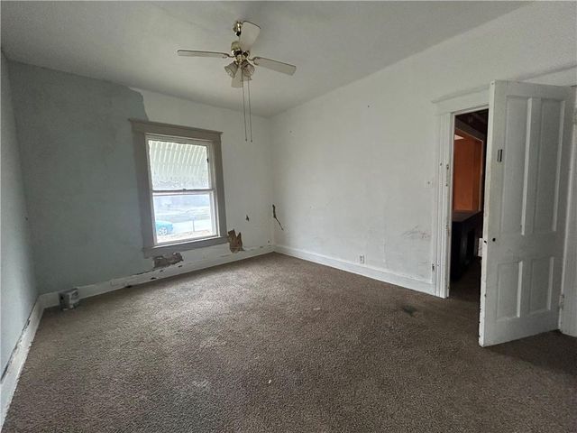 910 Lincoln Street, Coffeyville, KS 67337