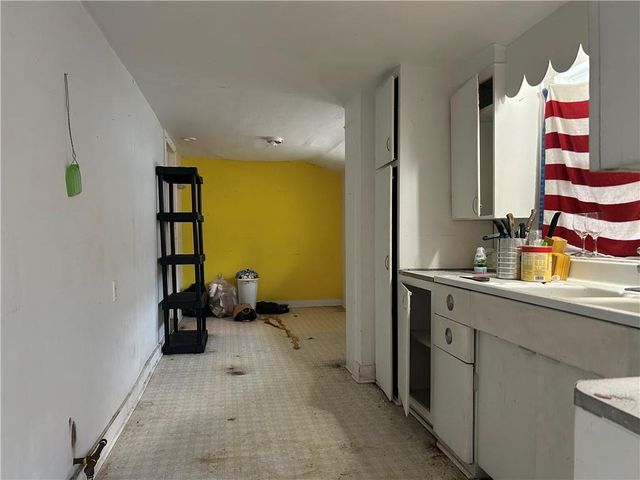 910 Lincoln Street, Coffeyville, KS 67337