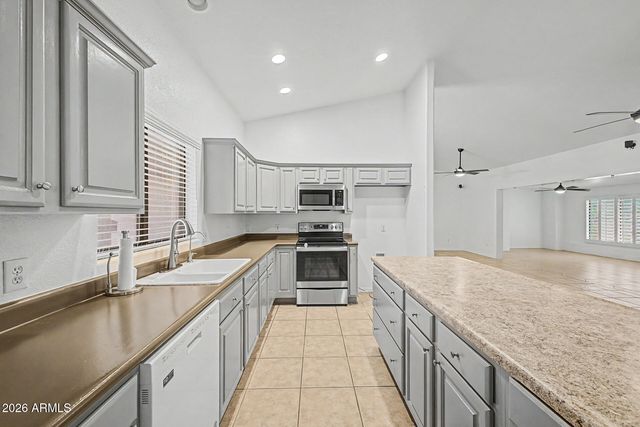 5305 N 199TH Avenue, Litchfield Park, AZ 85340