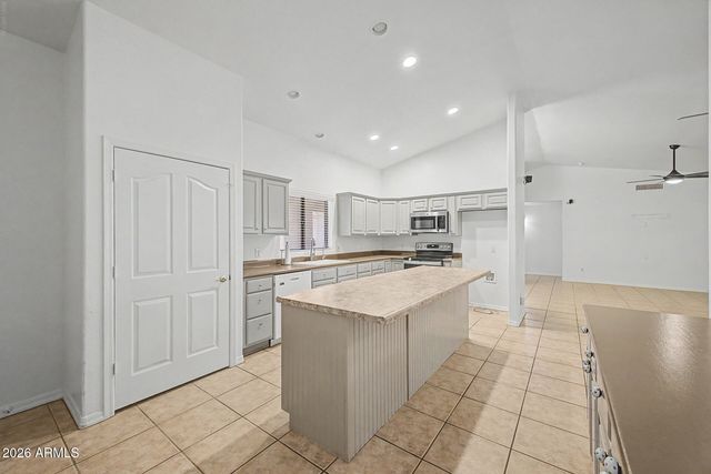 5305 N 199TH Avenue, Litchfield Park, AZ 85340