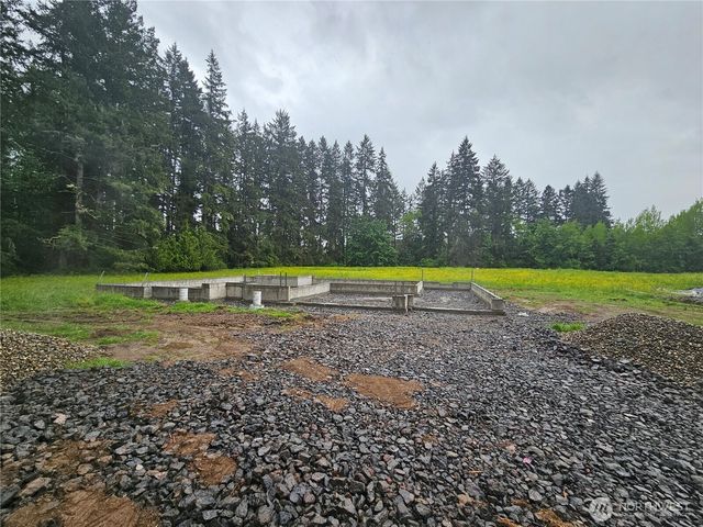 10142 Royal Valley Road NE, Poulsbo, WA 98370