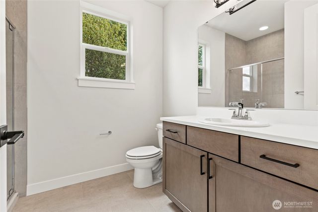 10142 Royal Valley Road NE, Poulsbo, WA 98370