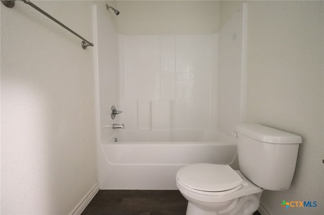 909 Lasso Drive B, Killeen, TX 76541