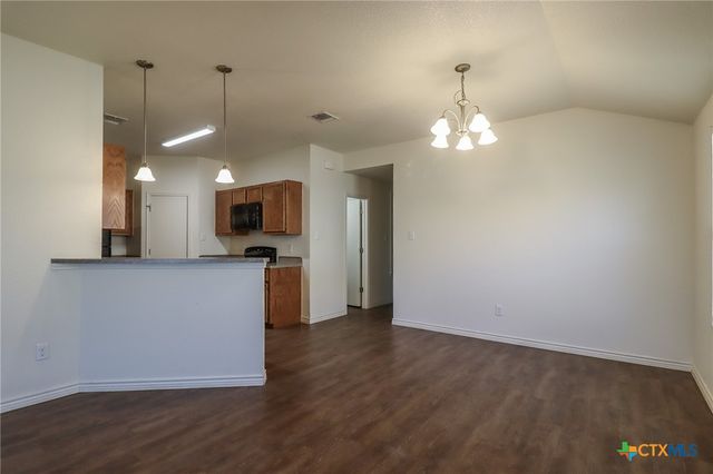 909 Lasso Drive B, Killeen, TX 76541