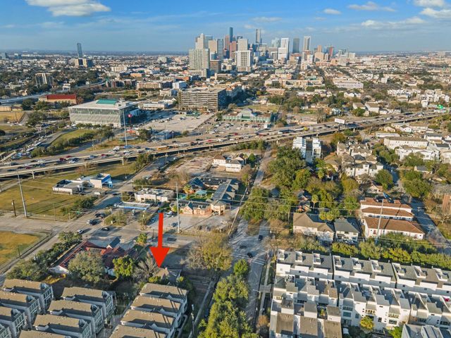 4708 Caroline Street, Houston, TX 77004