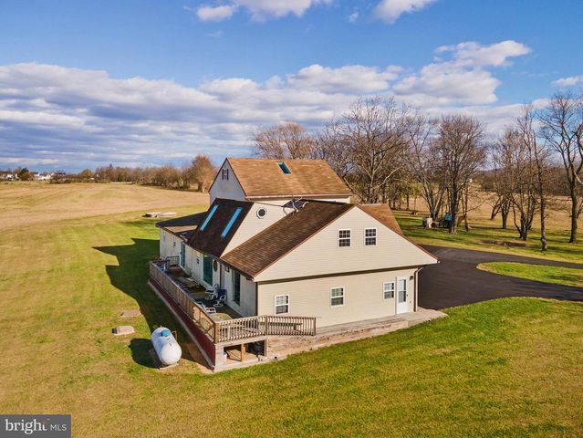 1145 THE SPANGLER RD, New Oxford, PA 17350