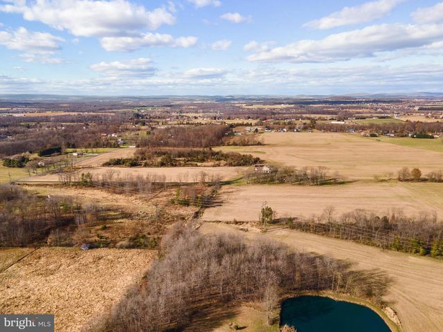 1145 THE SPANGLER RD, New Oxford, PA 17350