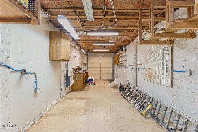 240 County Farm Road, Jonesborough, TN 37659