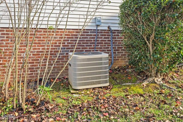 240 County Farm Road, Jonesborough, TN 37659