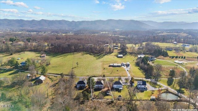 240 County Farm Road, Jonesborough, TN 37659
