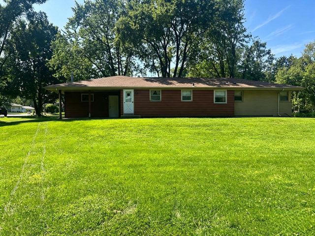 10529 22nd AVENUE, Pleasant Prairie, WI 53158