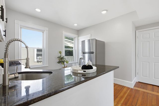 28 Juliette St 3, Boston, MA 02122
