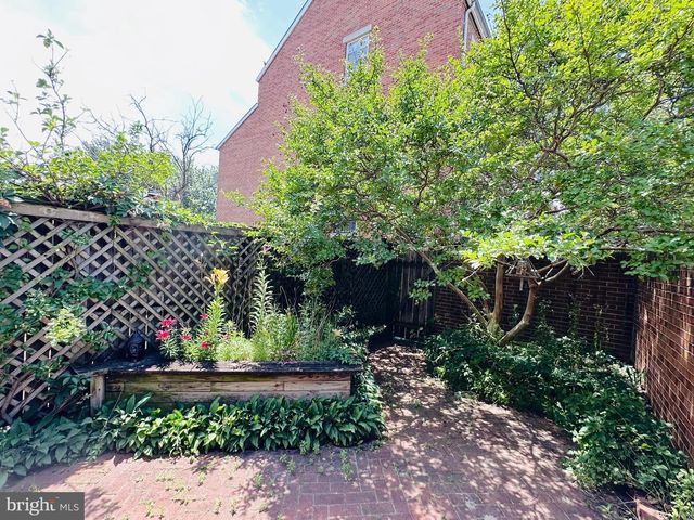 28 N WOLFE ST, Baltimore, MD 21231