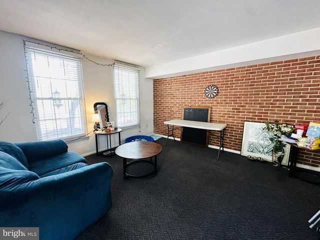 28 N WOLFE ST, Baltimore, MD 21231