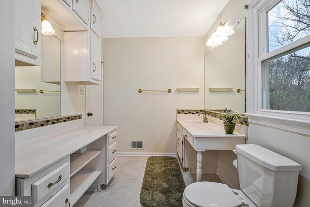 8714 ARLEY DR, Springfield, VA 22153