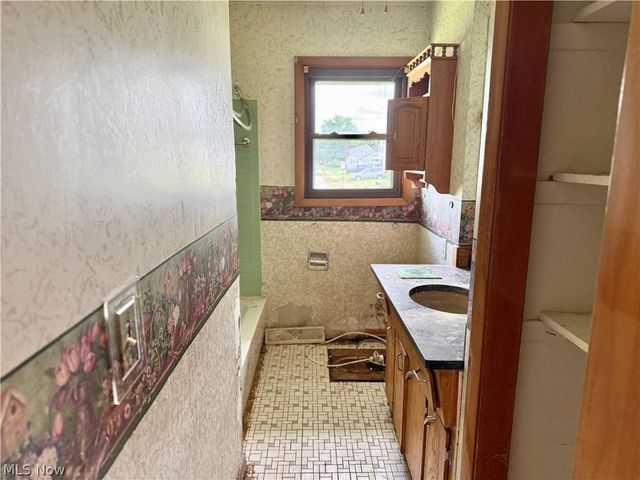 1201 Benskin Avenue SW, Canton, OH 44710