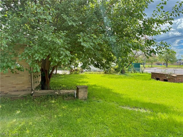 1201 Benskin Avenue SW, Canton, OH 44710