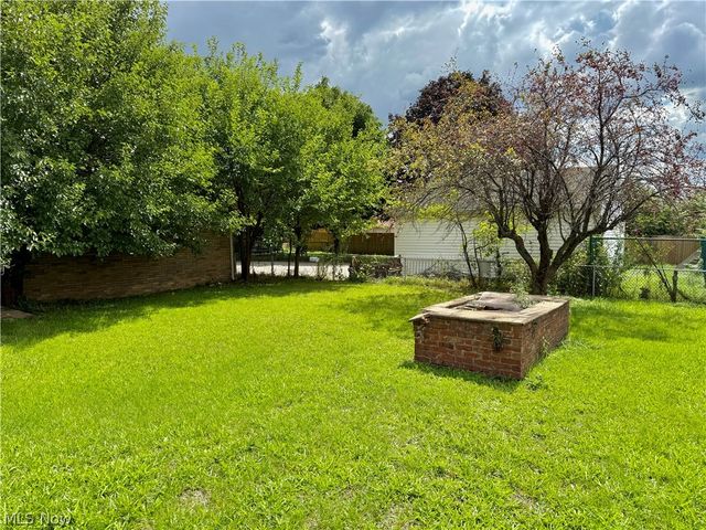 1201 Benskin Avenue SW, Canton, OH 44710