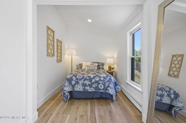 310 East Road, Belford, NJ 07718