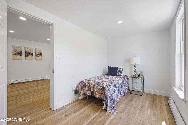 310 East Road, Belford, NJ 07718