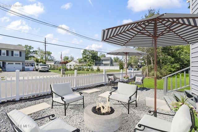 310 East Road, Belford, NJ 07718