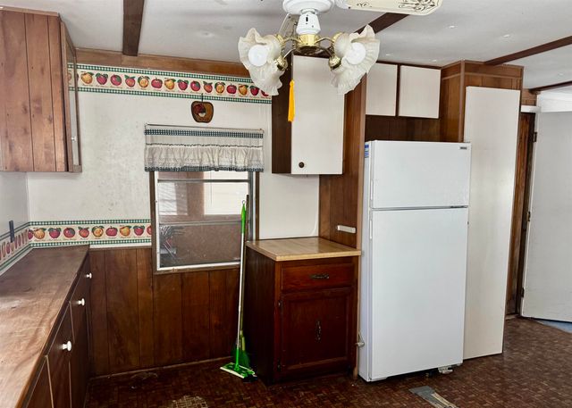 2691 Ridge Road, Harrison, MI 48625